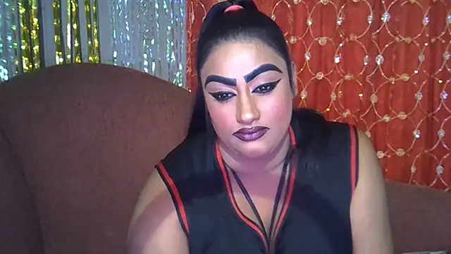 Snapshot of EROTICNAWTY2 chatting on May 29, 2026, 1:33 am EROTICNAWTY2 online show from May 29, 2026, 1:33 am
