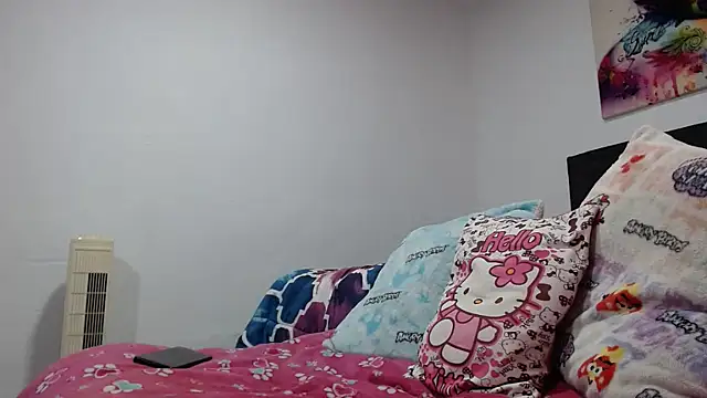 Snapshot of aleera_starxx982 chatting on February 21, 2025, 12:49 am aleera starxx982 online show from February 21, 2025, 12:49 am