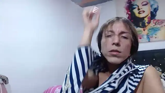 Snapshot of aleera_starxx982 chatting on March 6, 2025, 1:05 am aleera starxx982 online show from March 6, 2025, 1:05 am