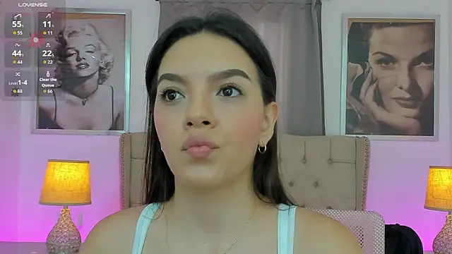 Snapshot of Beautyari_ chatting on June 4, 2026, 12:32 pm Beautyari online show from June 4, 2026, 12:32 pm