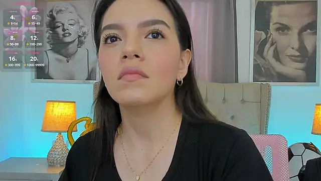 Snapshot of Beautyari_ chatting on July 15, 2026, 12:34 pm Beautyari online show from July 15, 2026, 12:34 pm