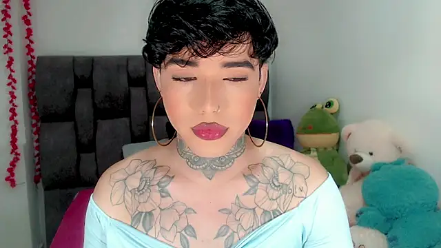 Snapshot of little_star_porn chatting on November 3, 2025, 9:57 am little star porn online show from November 3, 2025, 9:57 am