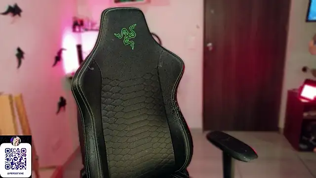 damnliciousss online show from April 5, 2026, 11:44 pm