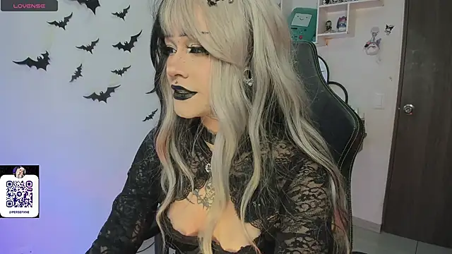 Snapshot of damnliciousss chatting on November 10, 2025, 11:10 pm damnliciousss online show from November 10, 2025, 11:10 pm