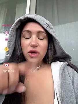 Snapshot of MeghanXO chatting on July 21, 2026, 1:34 pm MeghanXO online show from July 21, 2026, 1:34 pm