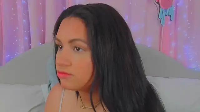 MeghanXO online show from October 2, 2025, 1:14 pm