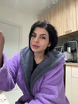 Snapshot of Scarlett-Dream chatting on February 12, 2025, 6:30 pm Scarlett-Dream online show from February 12, 2025, 6:30 pm