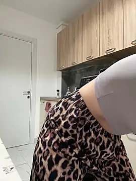Snapshot of Scarlett-Dream chatting on January 23, 2025, 11:15 am Scarlett-Dream online show from January 23, 2025, 11:15 am