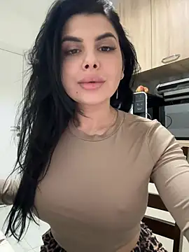 Snapshot of Scarlett-Dream chatting on January 30, 2025, 2:15 pm Scarlett-Dream online show from January 30, 2025, 2:15 pm