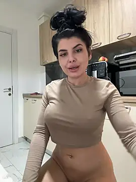 Snapshot of Scarlett-Dream chatting on January 30, 2025, 5:17 pm Scarlett-Dream online show from January 30, 2025, 5:17 pm