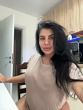 Snapshot of Scarlett-Dream chatting on May 19, 2026, 8:21 am Scarlett-Dream online show from May 19, 2026, 8:21 am