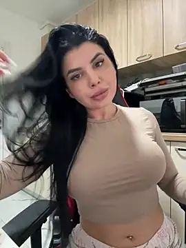 Snapshot of Scarlett-Dream chatting on February 26, 2025, 1:22 pm Scarlett-Dream online show from February 26, 2025, 1:22 pm