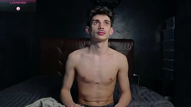 DanielCrush1 online show from January 9, 2026, 2:40 am