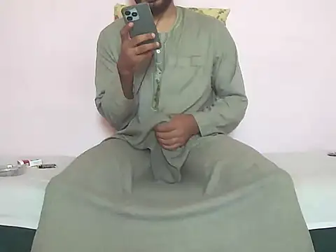 foxsanSs online show from October 19, 2025, 8:28 am