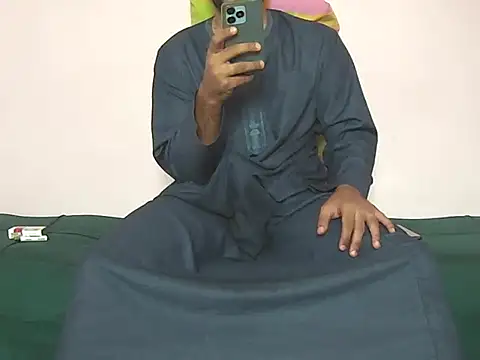 foxsanSs online show from November 24, 2025, 12:05 pm