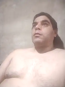 Tonilp1984 online show from April 12, 2026, 7:50 pm