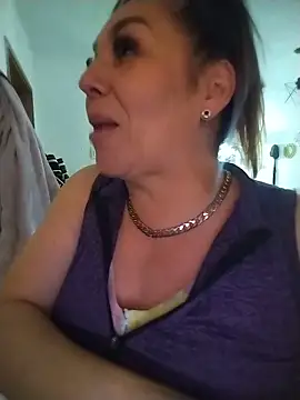 Snapshot of Myrnasexxx chatting on June 15, 2026, 2:01 am Myrnasexxx online show from June 15, 2026, 2:01 am