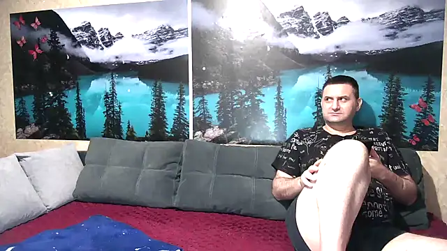 Snapshot of Big_Boss55 chatting on October 10, 2025, 7:31 am Big Boss55 online show from October 10, 2025, 7:31 am