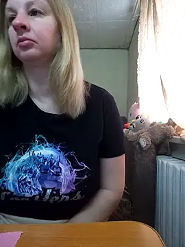 BustyBlond online show from April 10, 2026, 4:30 am