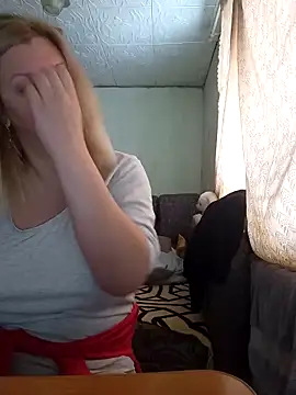 Snapshot of BustyBlond chatting on February 20, 2026, 6:26 am BustyBlond online show from February 20, 2026, 6:26 am