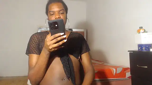 Snapshot of Kristal_Cox1 chatting on November 9, 2025, 11:25 am Kristal Cox1 online show from November 9, 2025, 11:25 am