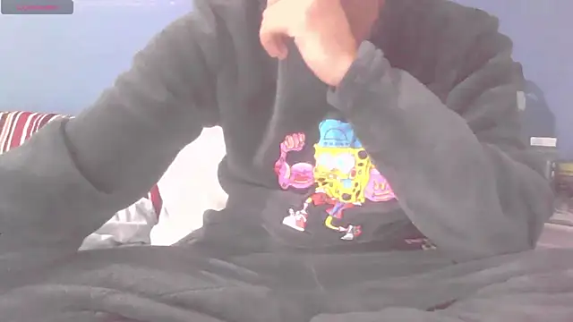 Snapshot of Elixire1 chatting on January 4, 2025, 2:14 pm Elixire1 online show from January 4, 2025, 2:14 pm