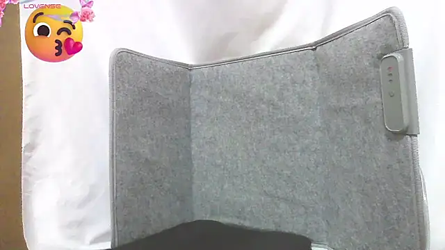 Snapshot of SquirtUniversity chatting on March 11, 2025, 4:19 am SquirtUniversity online show from March 11, 2025, 4:19 am