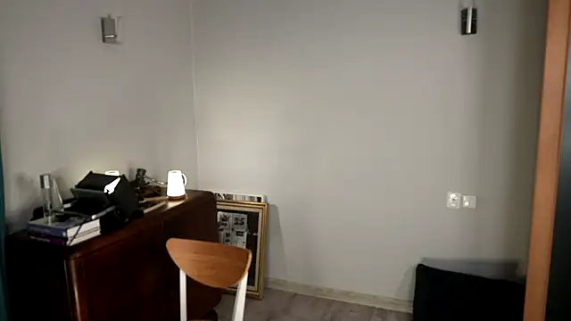 Snapshot of Special___ chatting on December 12, 2024, 4:32 pm Special online show from December 12, 2024, 4:32 pm