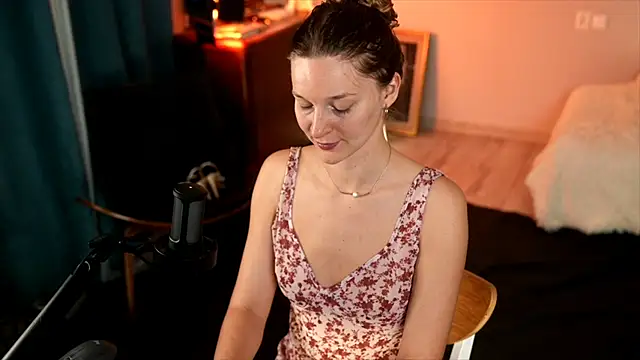 Snapshot of Special___ chatting on March 7, 2025, 6:33 pm Special online show from March 7, 2025, 6:33 pm