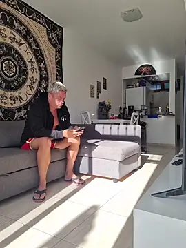 Trucker Hunter online show from February 5, 2026, 10:11 am