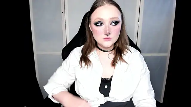 YourDyingBride online show from December 18, 2025, 10:13 pm