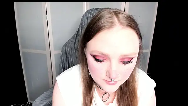 YourDyingBride online show from June 25, 2026, 11:32 pm
