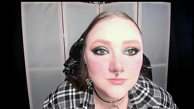 Snapshot of YourDyingBride chatting on May 3, 2026, 5:23 am YourDyingBride online show from May 3, 2026, 5:23 am