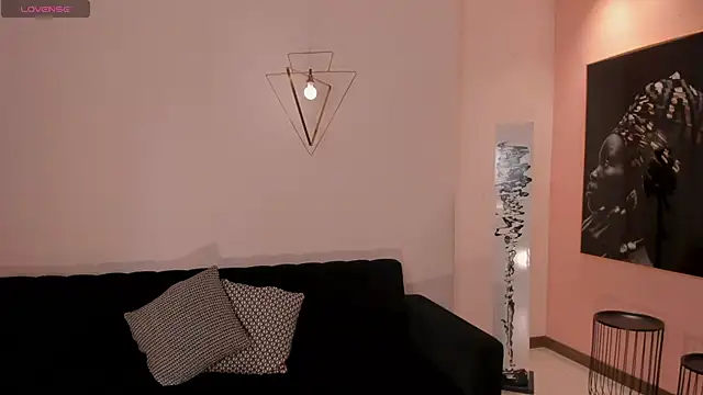 Snapshot of ErikaBenz_ chatting on September 14, 2025, 12:05 pm ErikaBenz online show from September 14, 2025, 12:05 pm