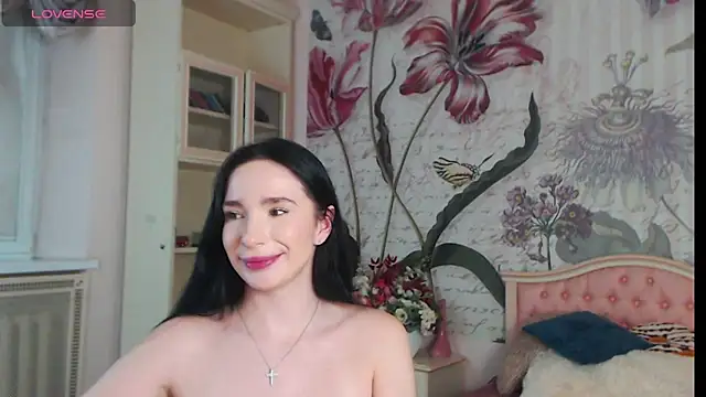 Snapshot of AliciaBow chatting on January 29, 2025, 4:41 pm AliciaBow online show from January 29, 2025, 4:41 pm