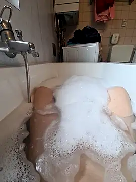 toeloverlive online show from September 23, 2025, 11:39 am