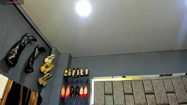 Snapshot of SSCARLETH_ chatting on May 7, 2026, 11:46 am SSCARLETH online show from May 7, 2026, 11:46 am