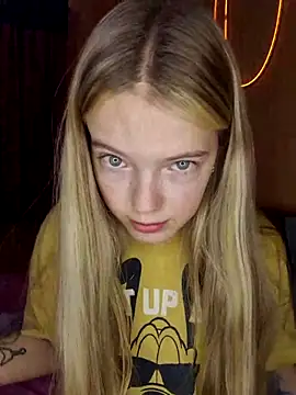 -veranito- online show from March 21, 2025, 3:01 am