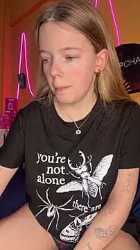 -veranito- online show from May 28, 2026, 3:03 am