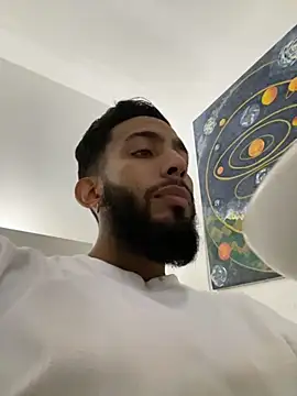 Alessandro  Rossi online show from October 8, 2025, 5:31 am