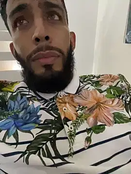 Alessandro  Rossi online show from September 29, 2025, 7:37 am