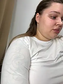 perfect sweety girl online show from October 10, 2025, 6:53 pm