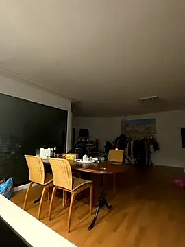 TheCinderella online show from September 22, 2025, 6:03 pm