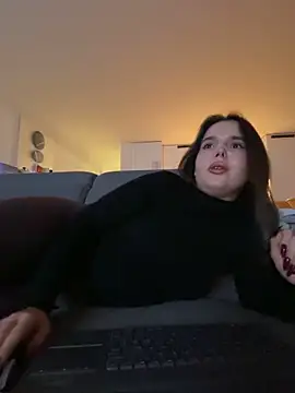 TheCinderella online show from December 16, 2025, 4:00 pm