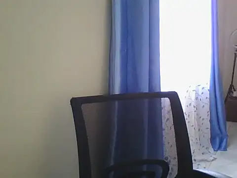 Snapshot of Dizzydose chatting on March 19, 2025, 6:57 am Dizzydose online show from March 19, 2025, 6:57 am