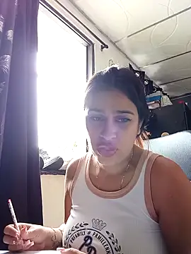 Latina sexy1 online show from February 22, 2026, 5:25 pm