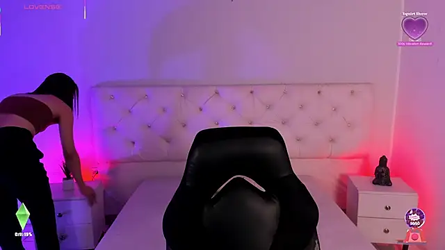 Snapshot of Aron_cruz chatting on January 16, 2026, 12:53 pm Aron cruz online show from January 16, 2026, 12:53 pm