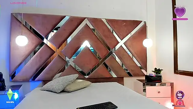 Snapshot of Aron_cruz chatting on February 2, 2026, 12:59 pm Aron cruz online show from February 2, 2026, 12:59 pm