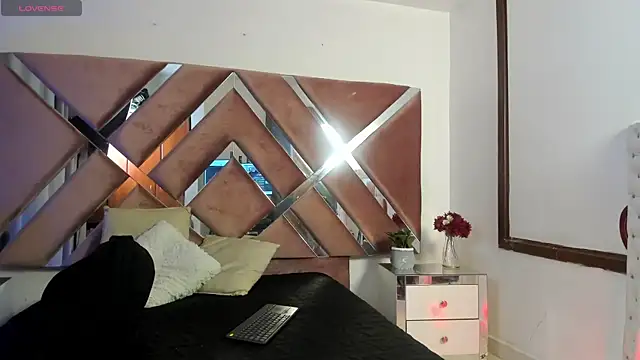 Snapshot of Aron_cruz chatting on February 25, 2026, 1:11 pm Aron cruz online show from February 25, 2026, 1:11 pm