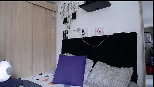 Snapshot of Santiago_kiler chatting on November 7, 2025, 4:11 pm Santiago kiler online show from November 7, 2025, 4:11 pm